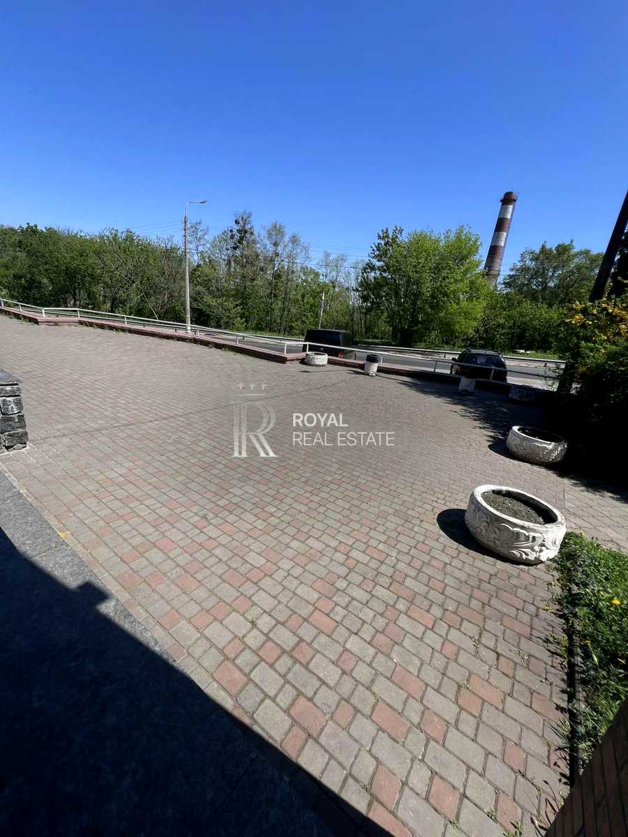 1873418234243781