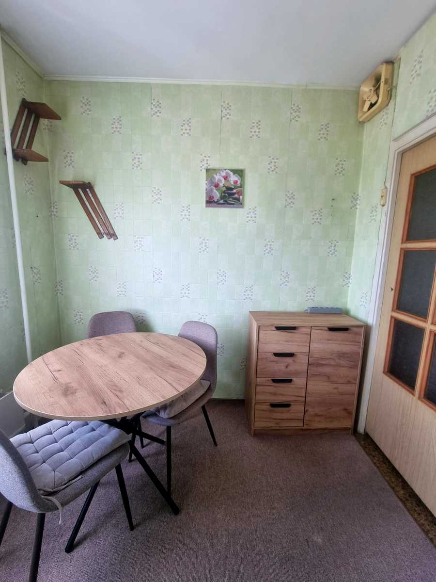 1873419085290659