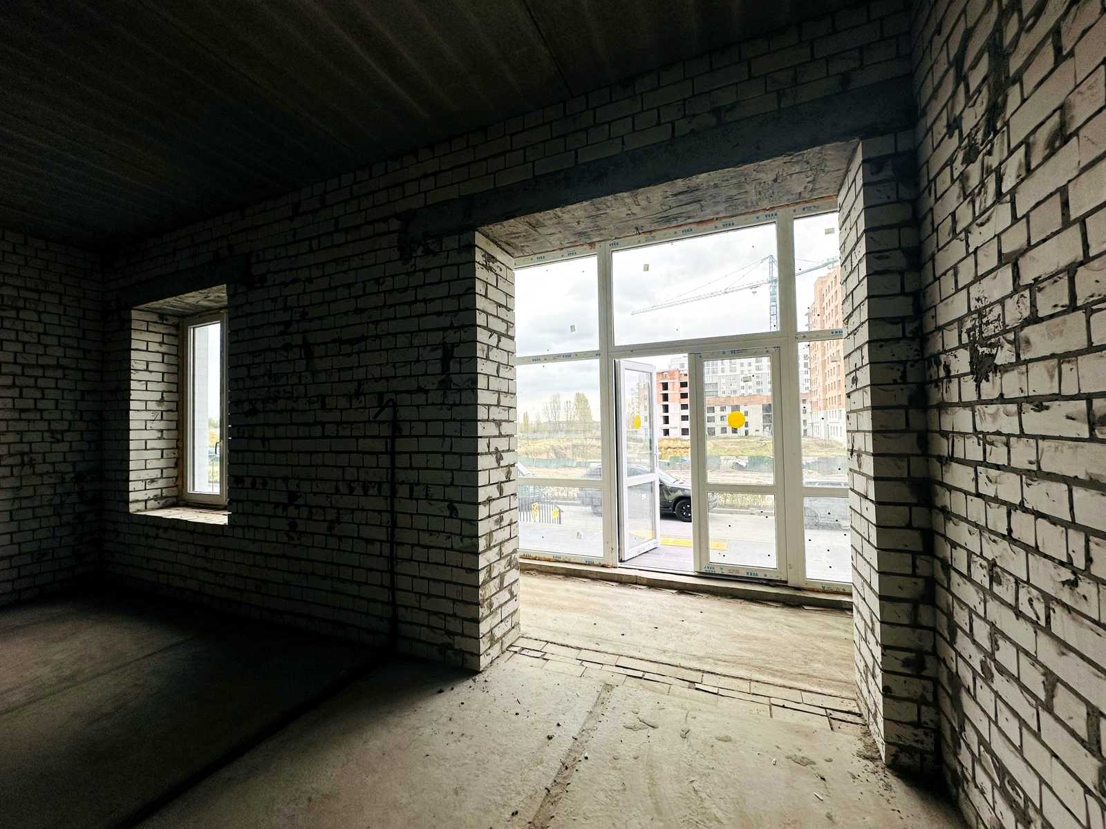 1873421207642125