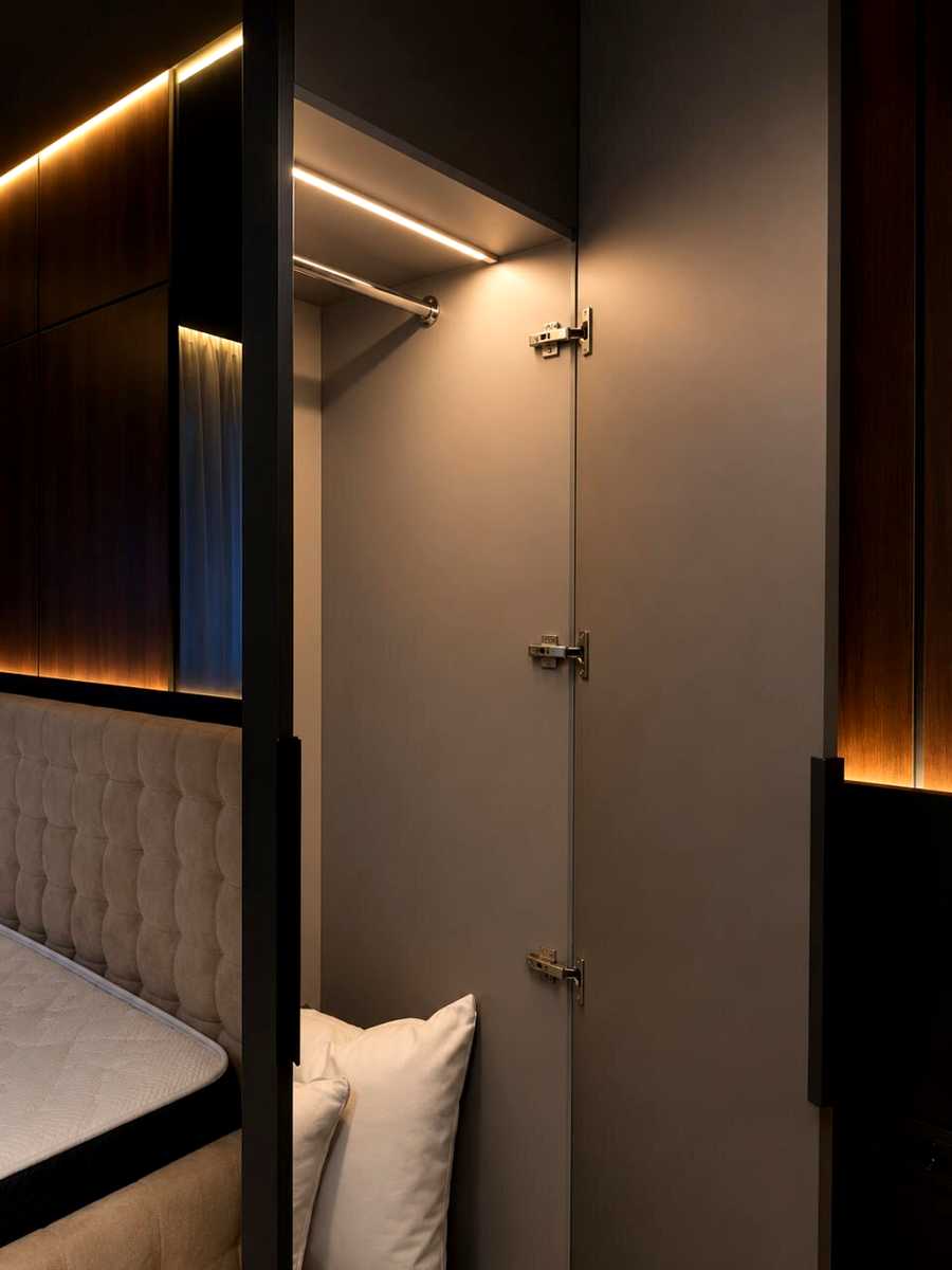 1873421445976012