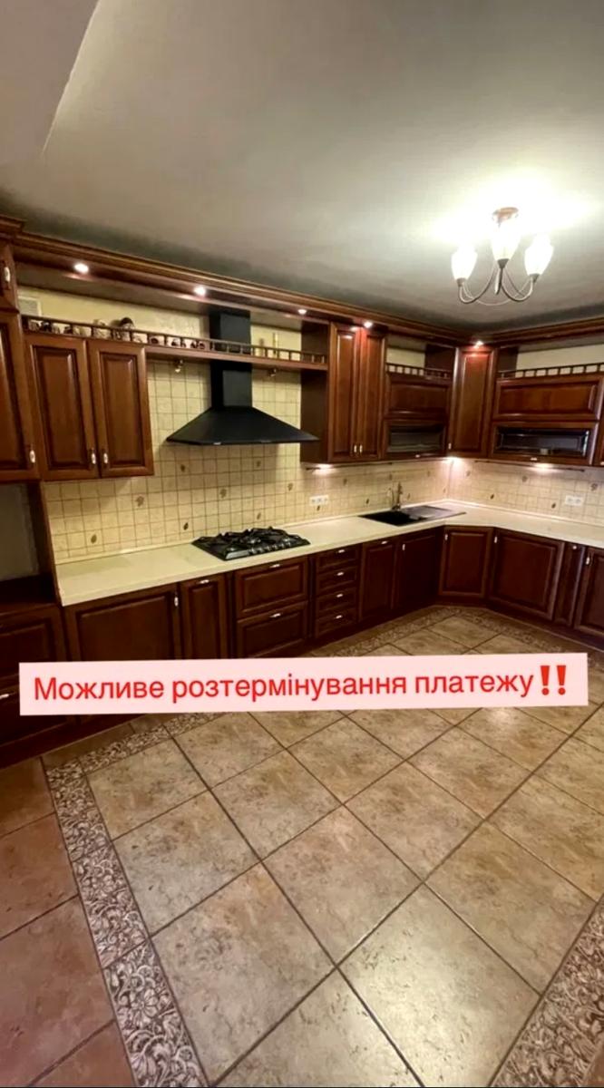 1873423254100344