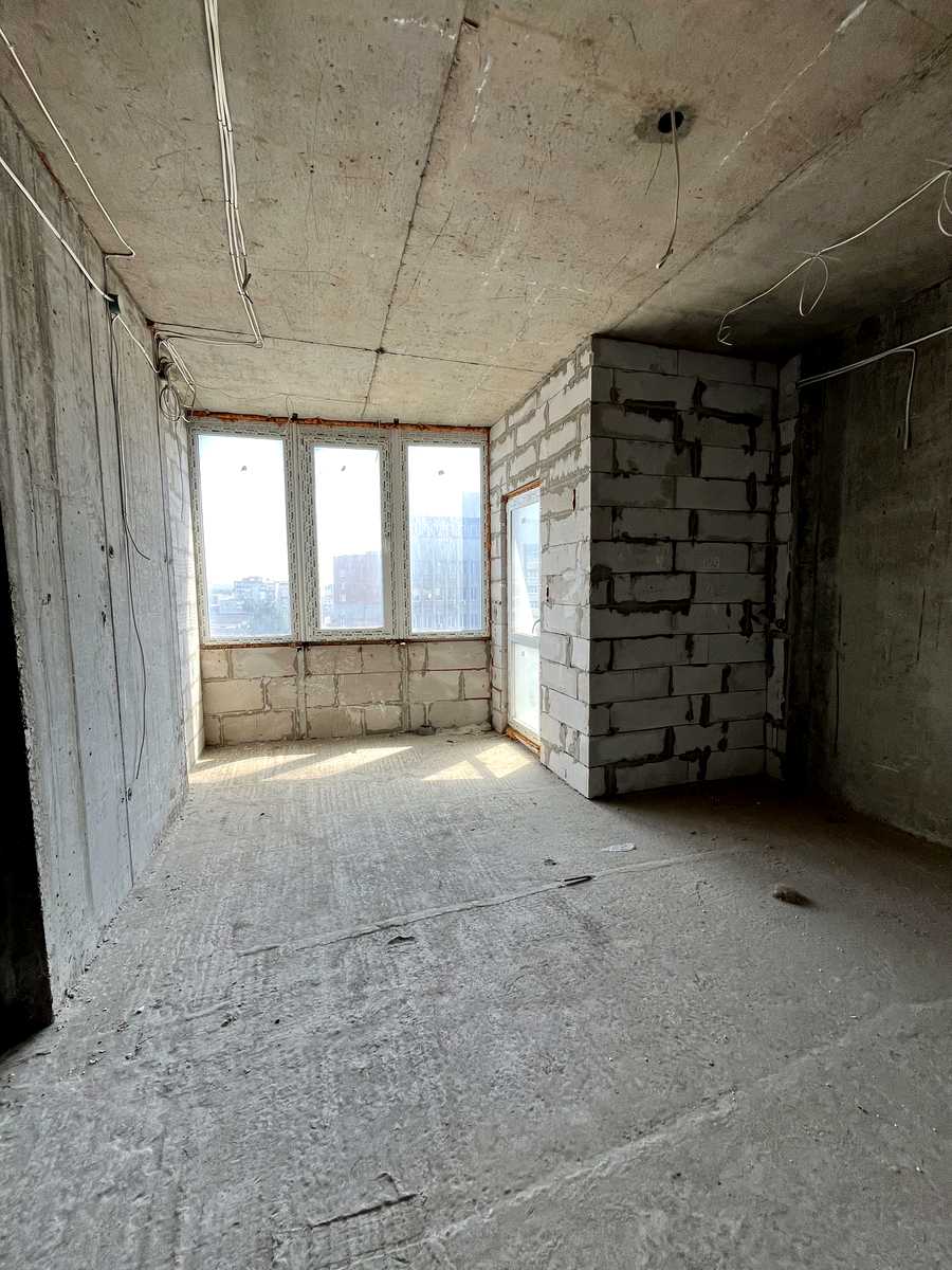 1873426137598357