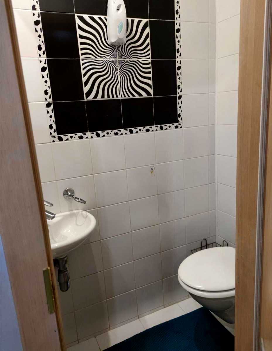 1873438544646044