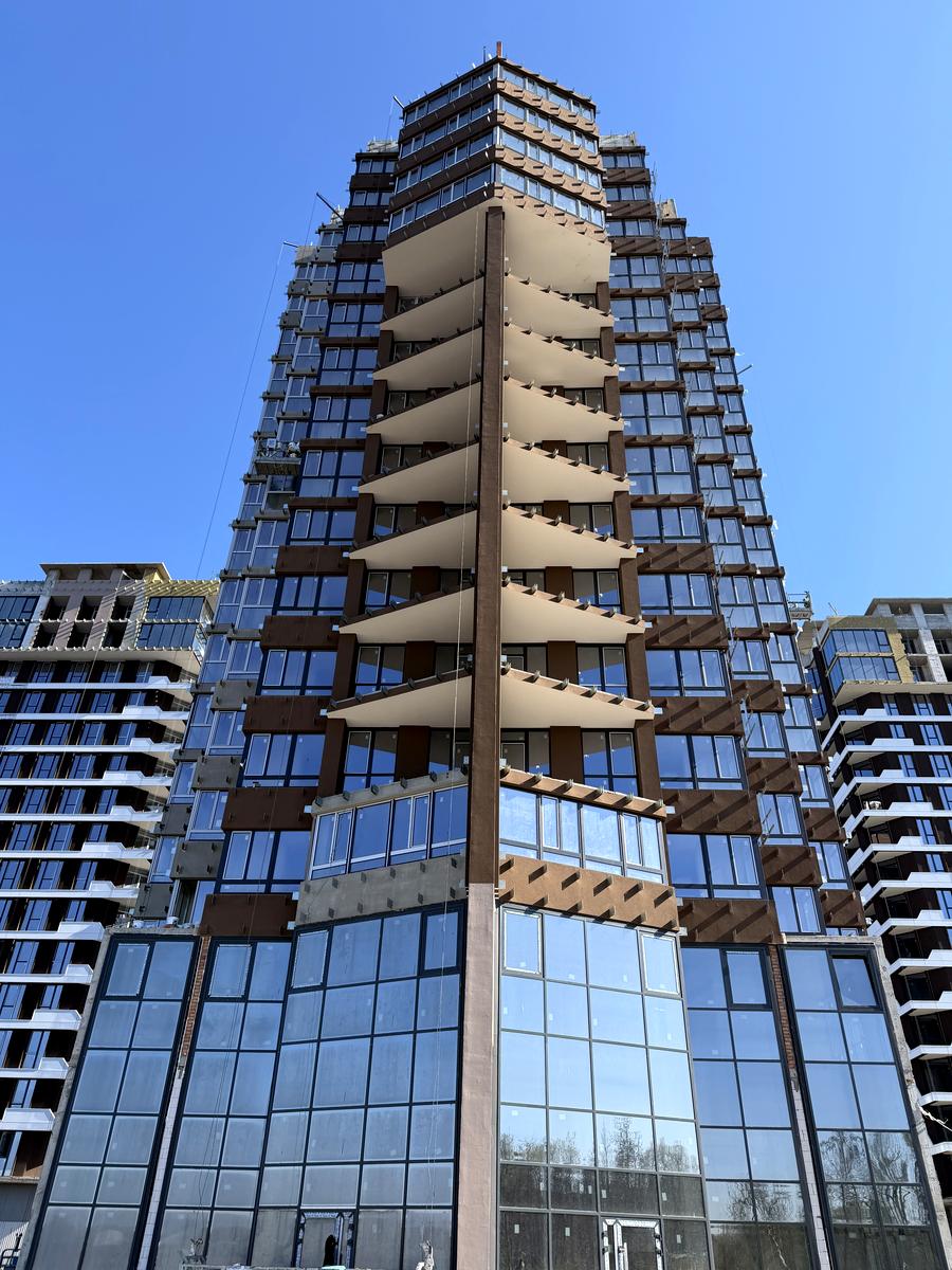 1873439059375864