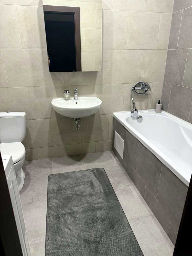 1873478641686778