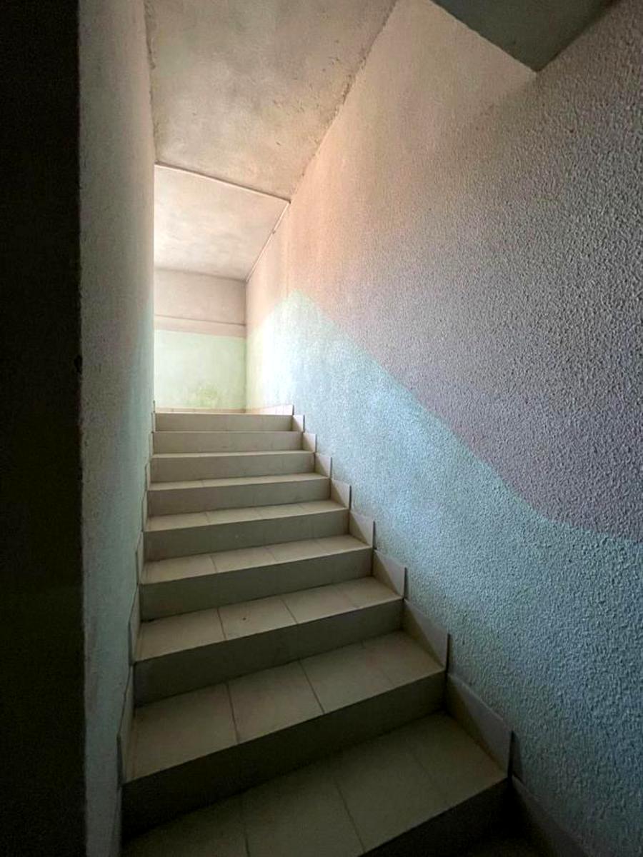 1873482878517832