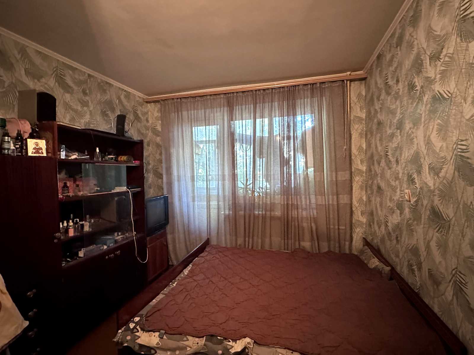 1873486940719678