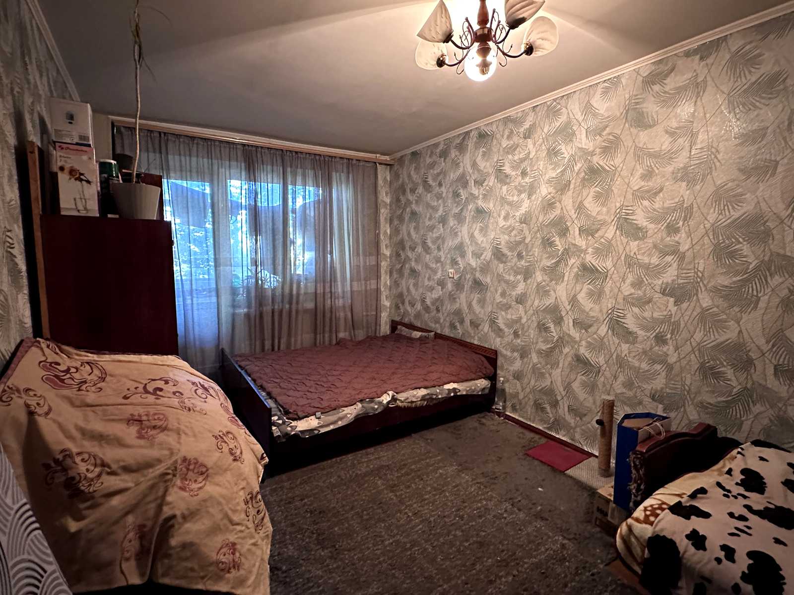 1873486940989618
