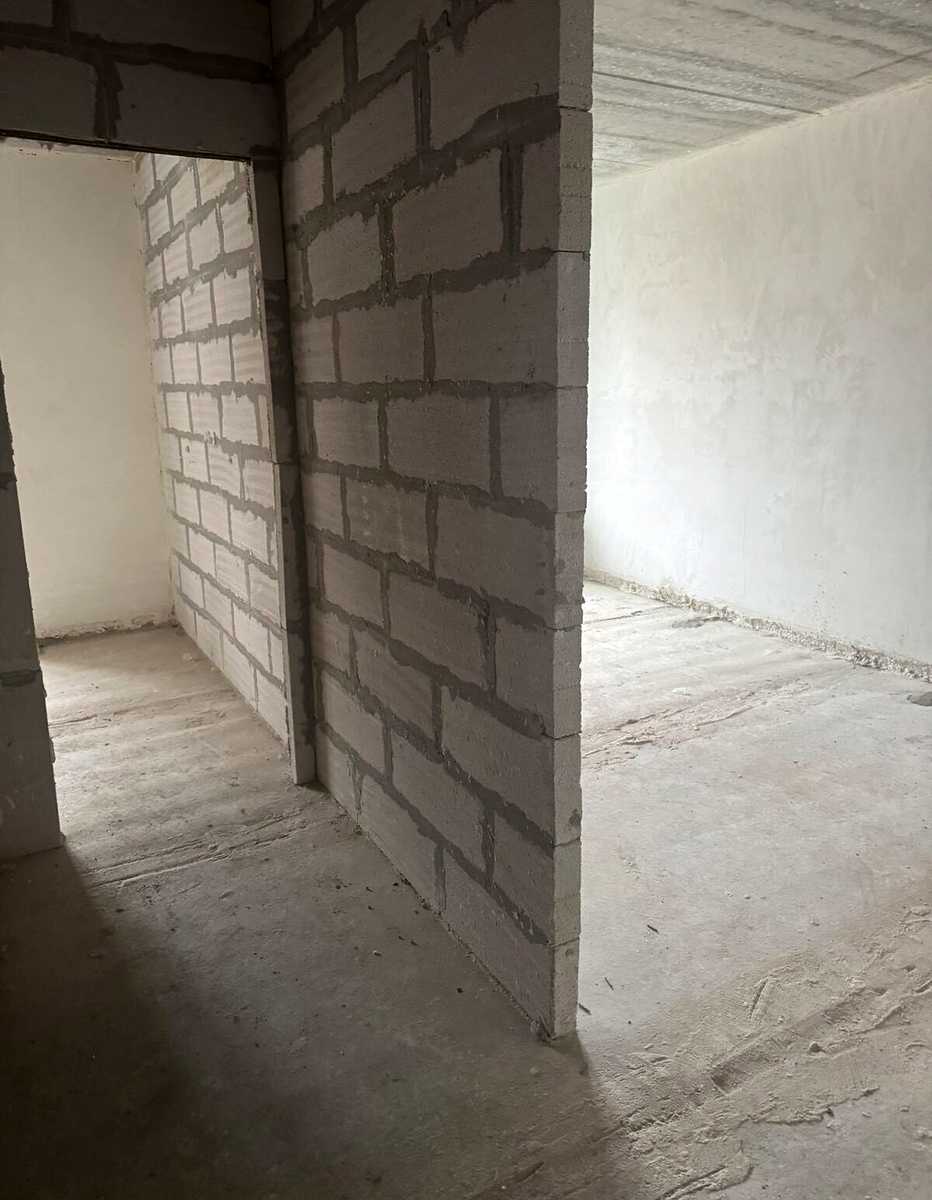 1873487740869567