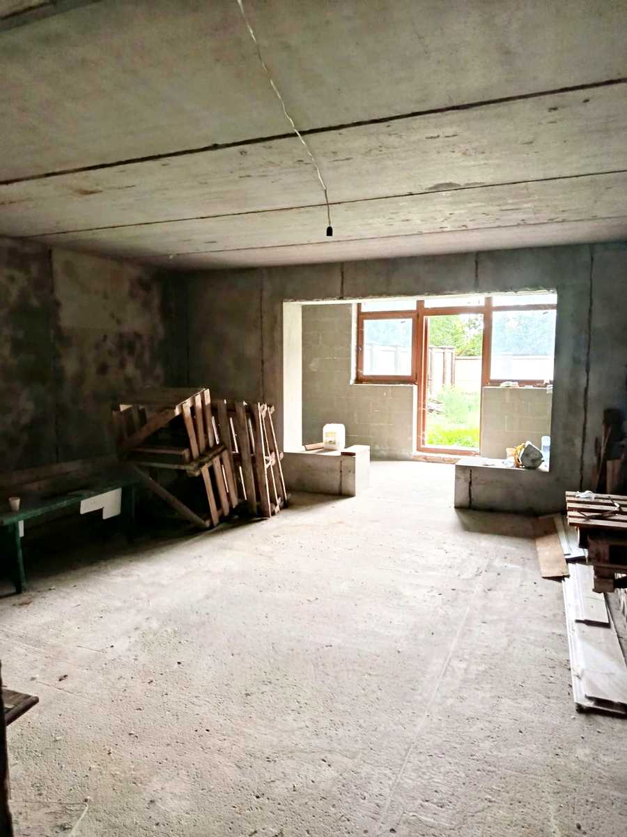 1873492751616682