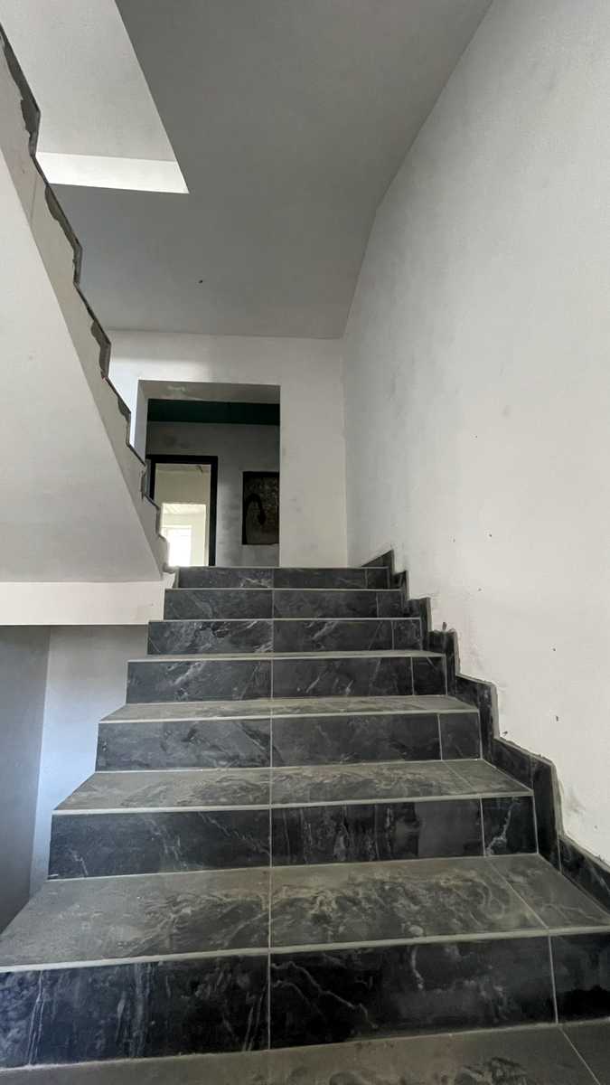 1873494333110422