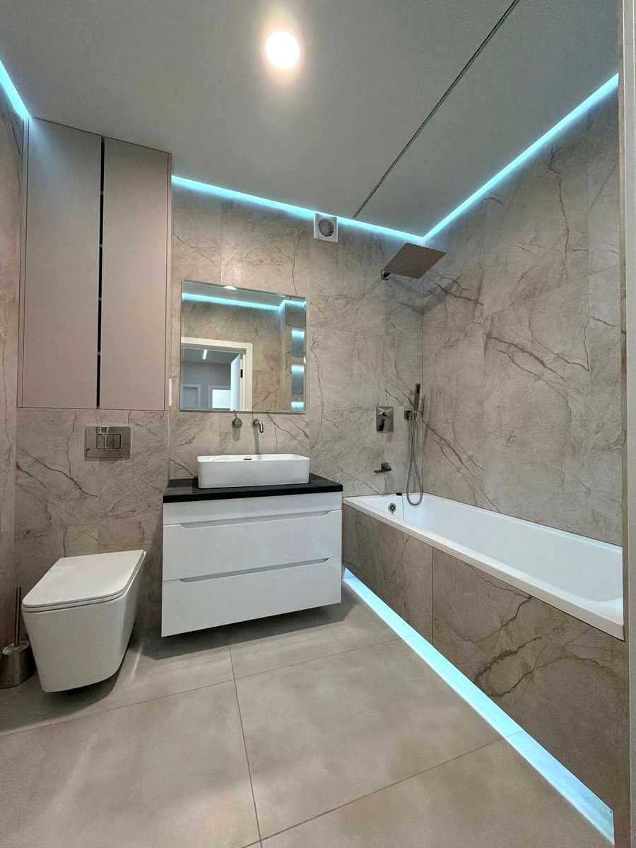 1873497931439938
