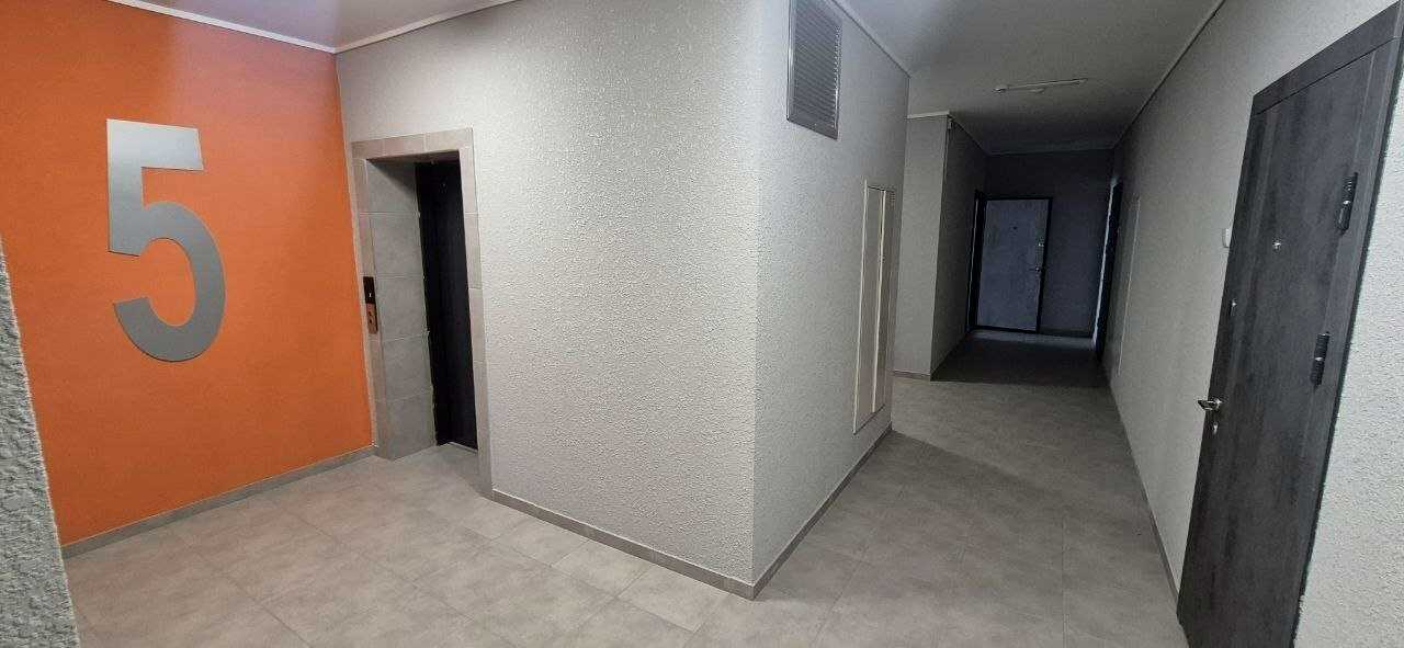 1873500134884240