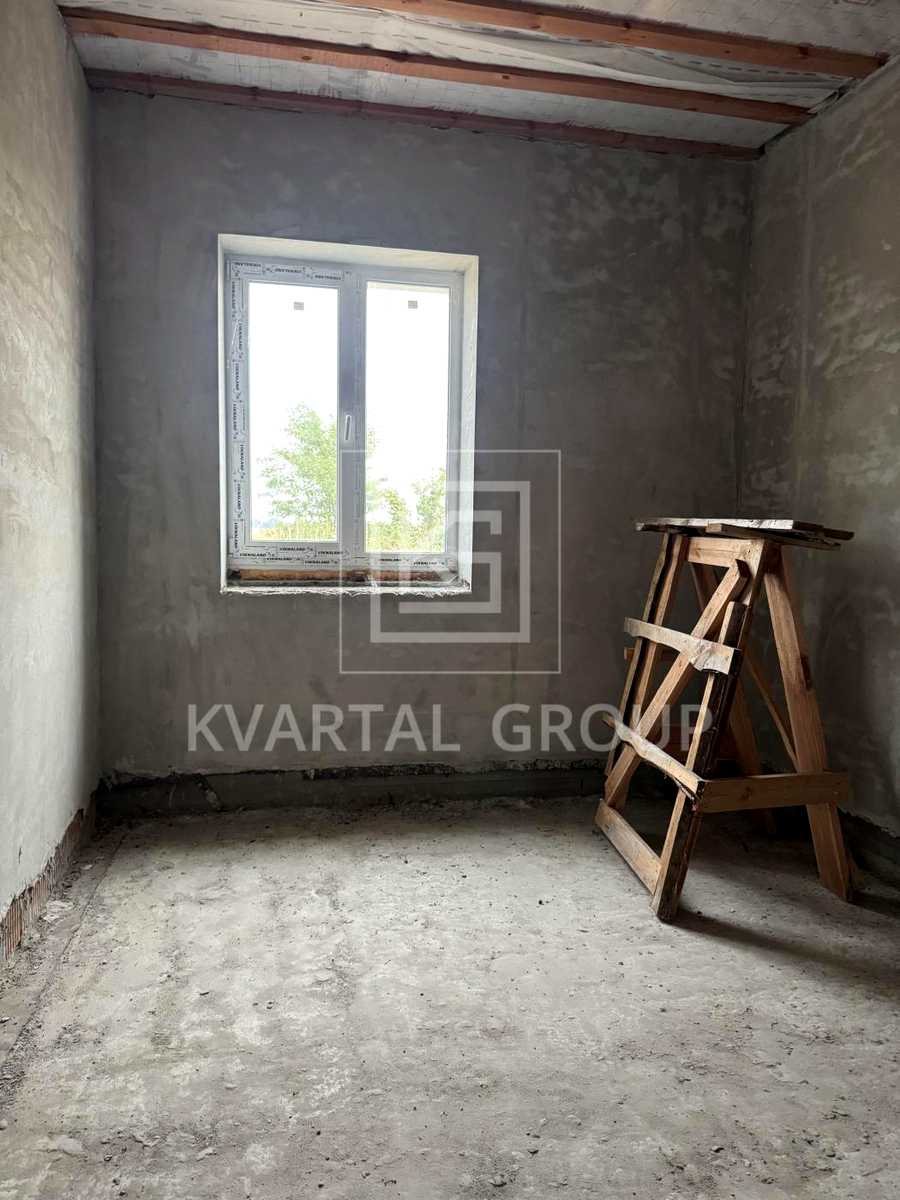 1873502576604157