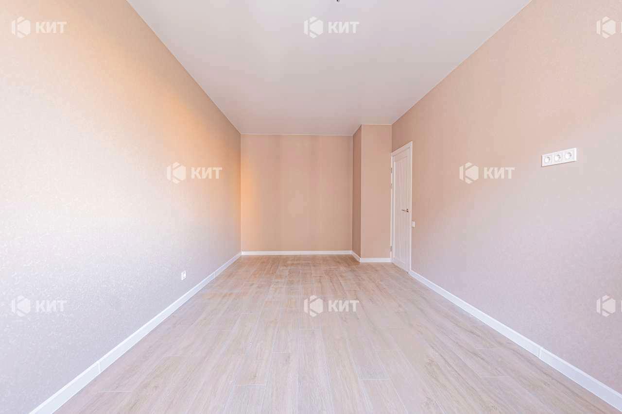 1873504379391145