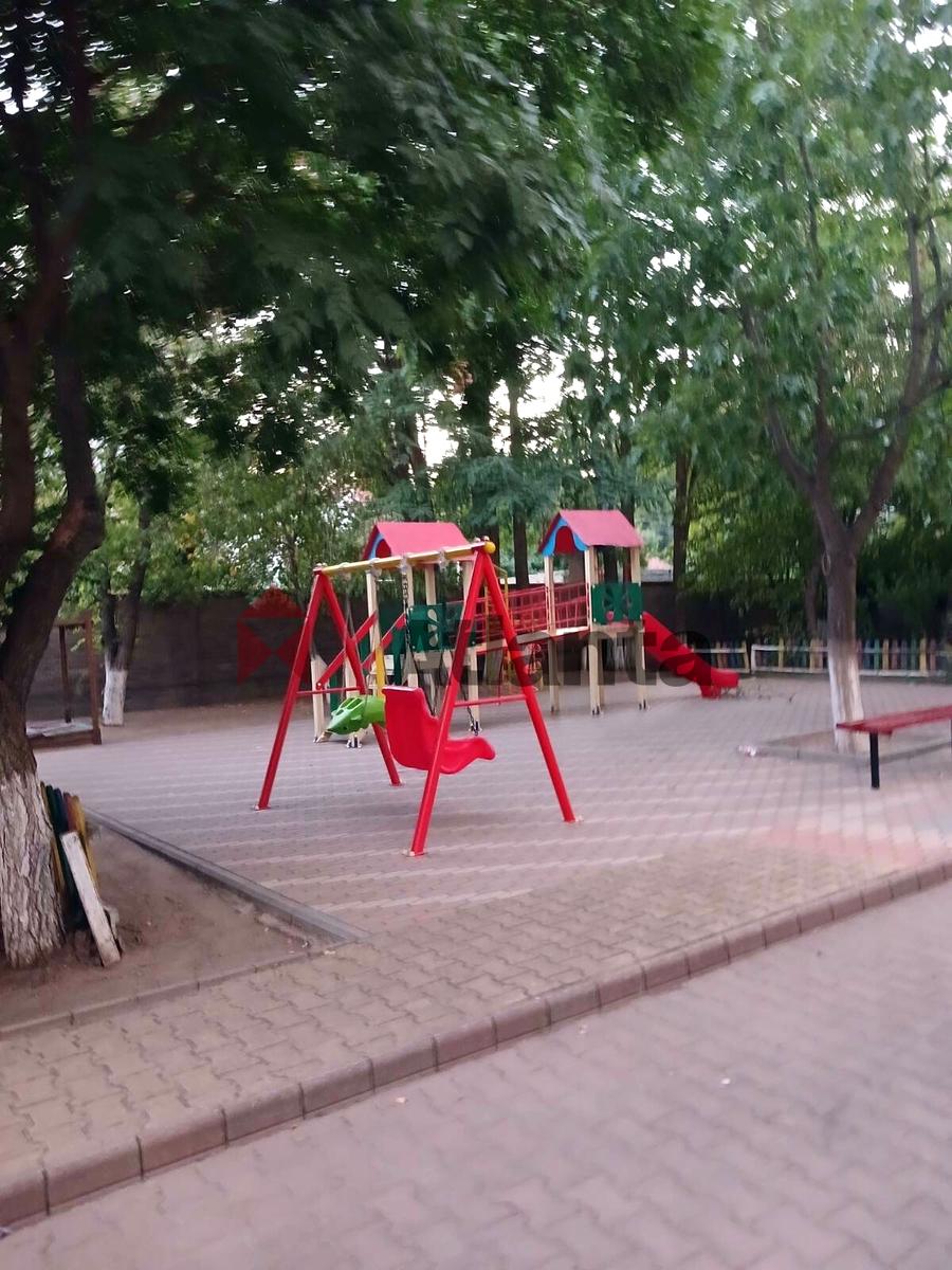 1873505385069808