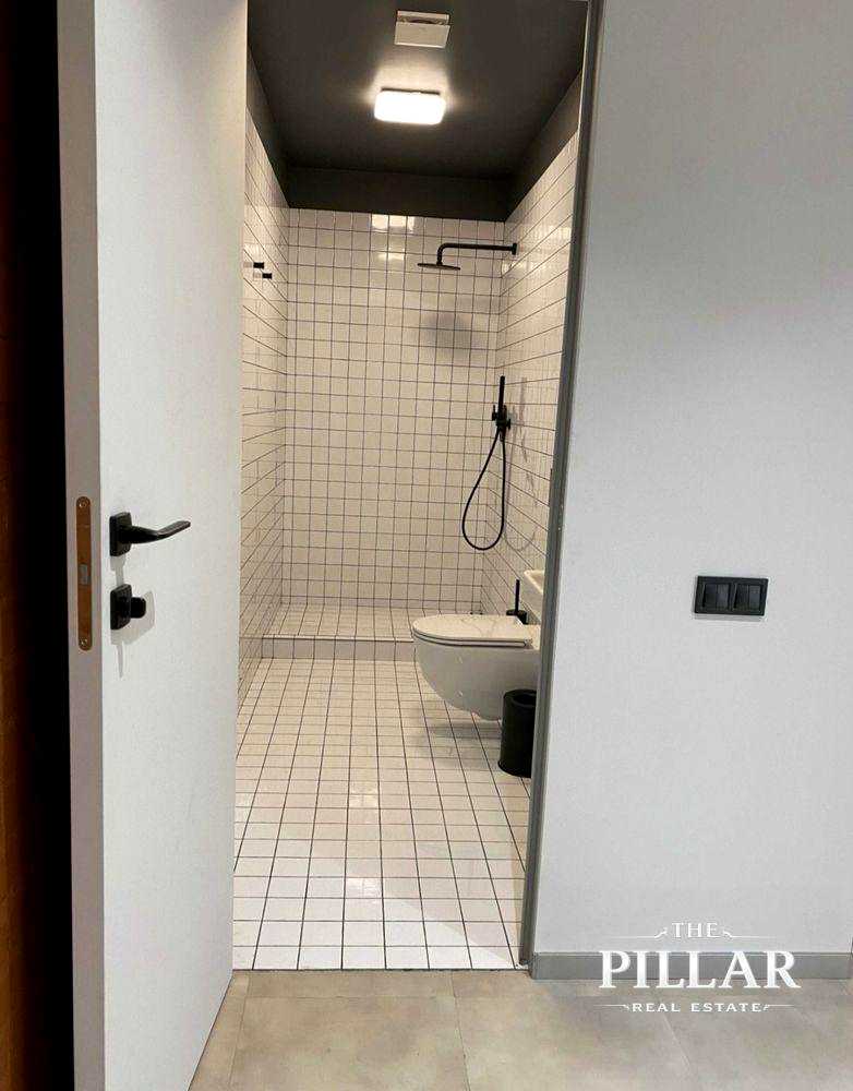 1873507644171159