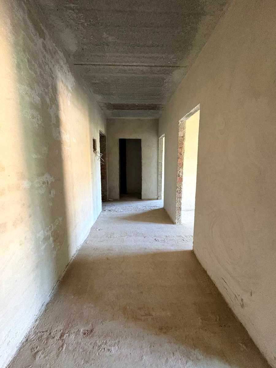 1873508287801936