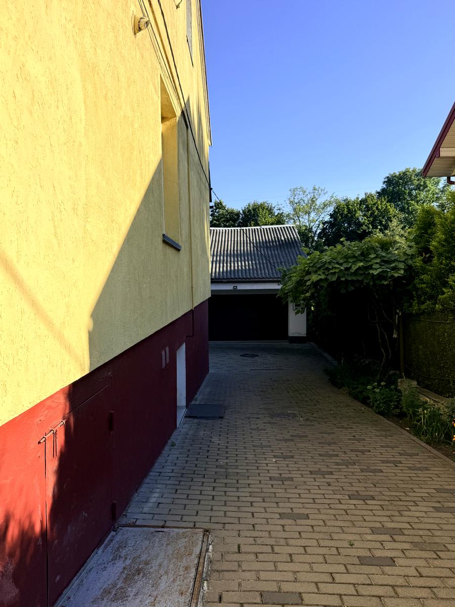 1873512598589614