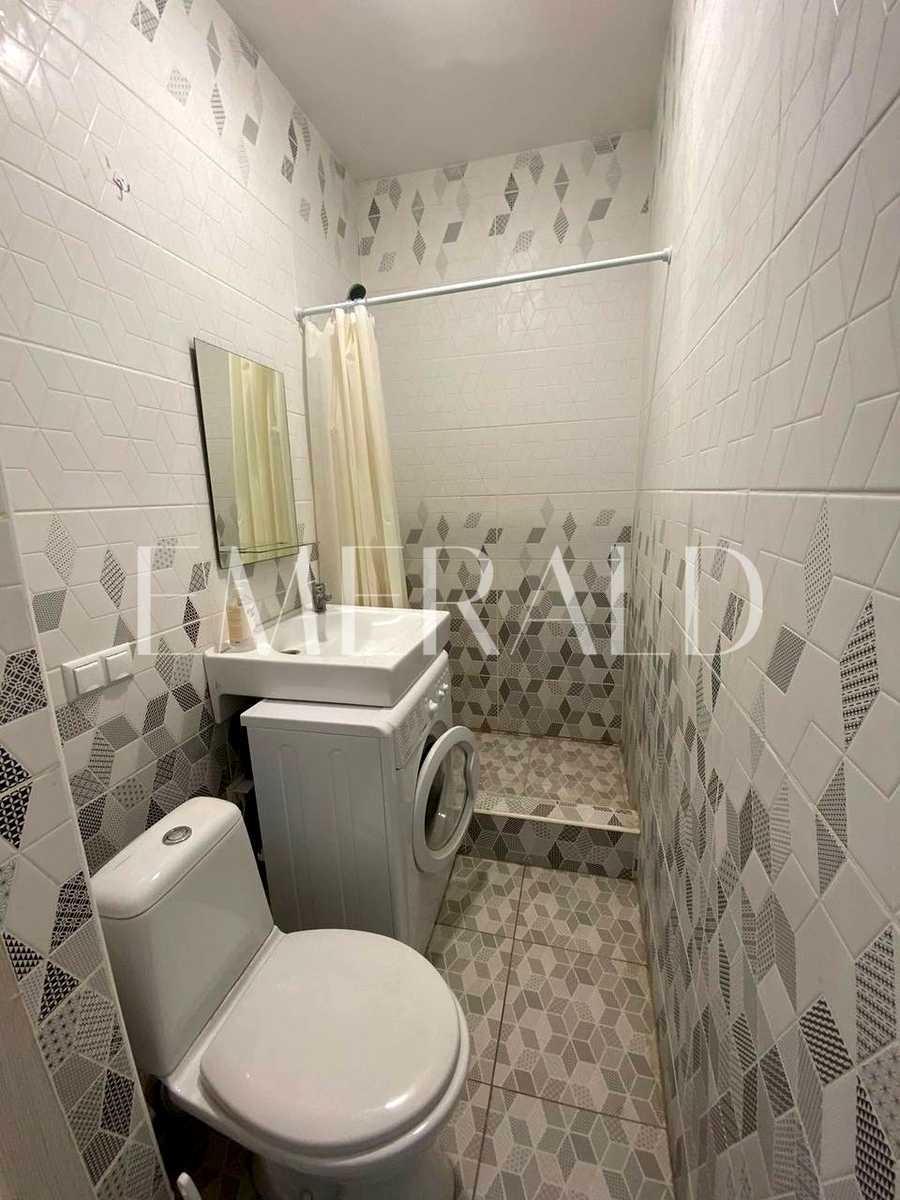 1873516604482145