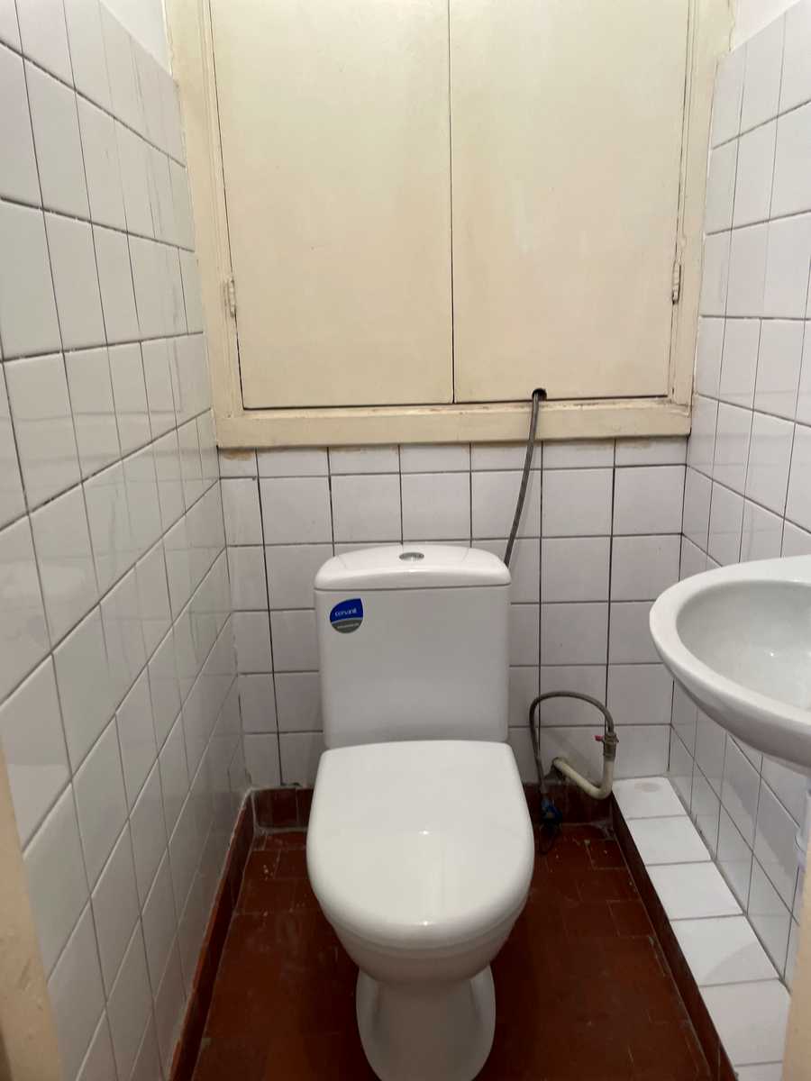 1873570169947981