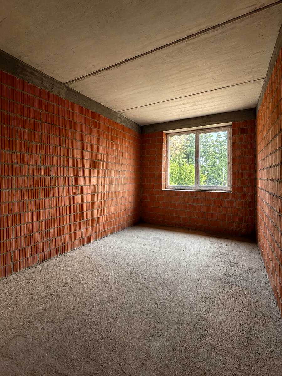 1873583615779074