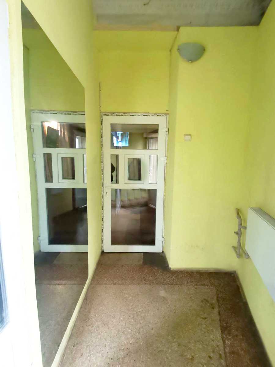 1873588975630338