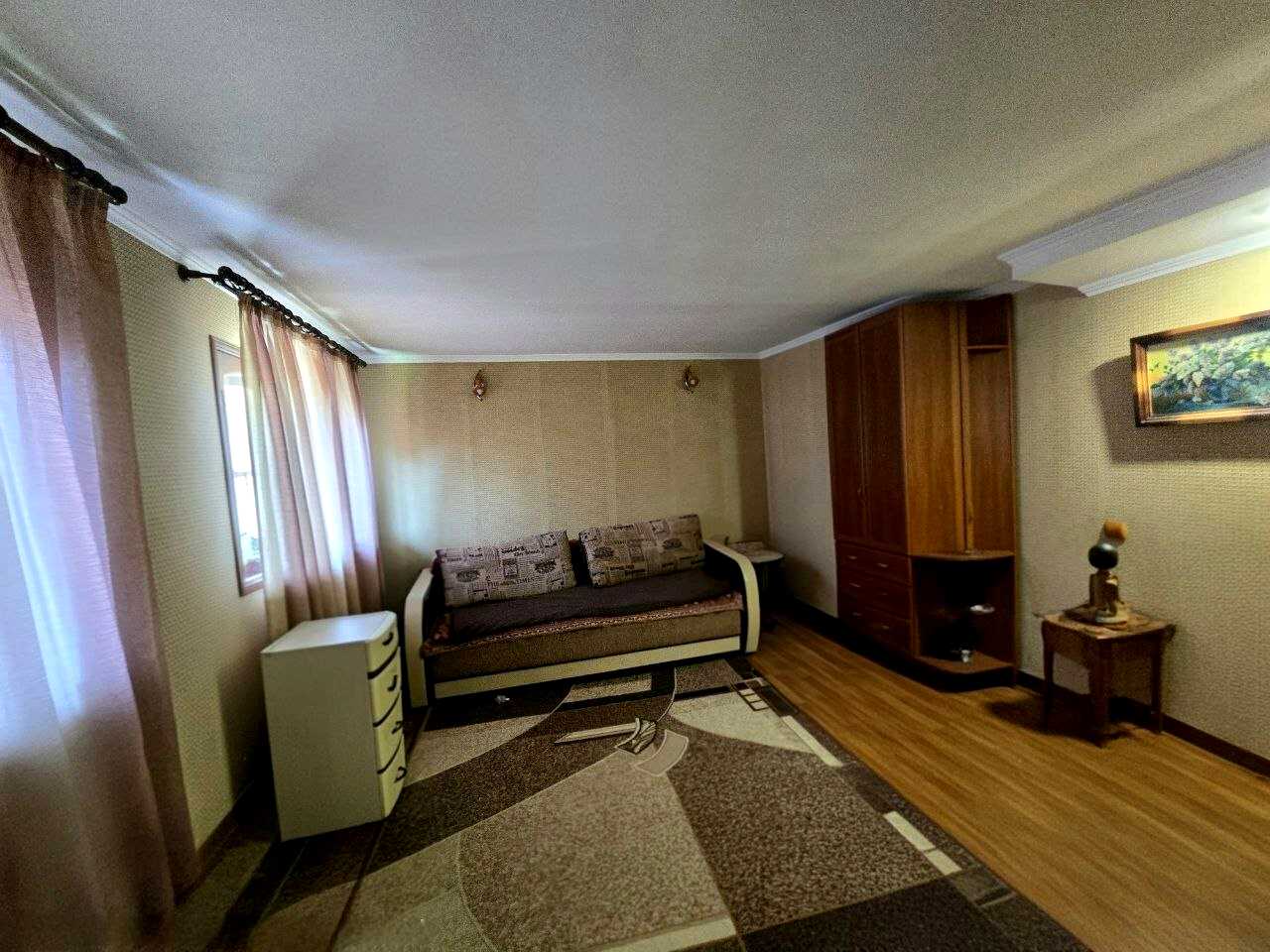 1873594816391028