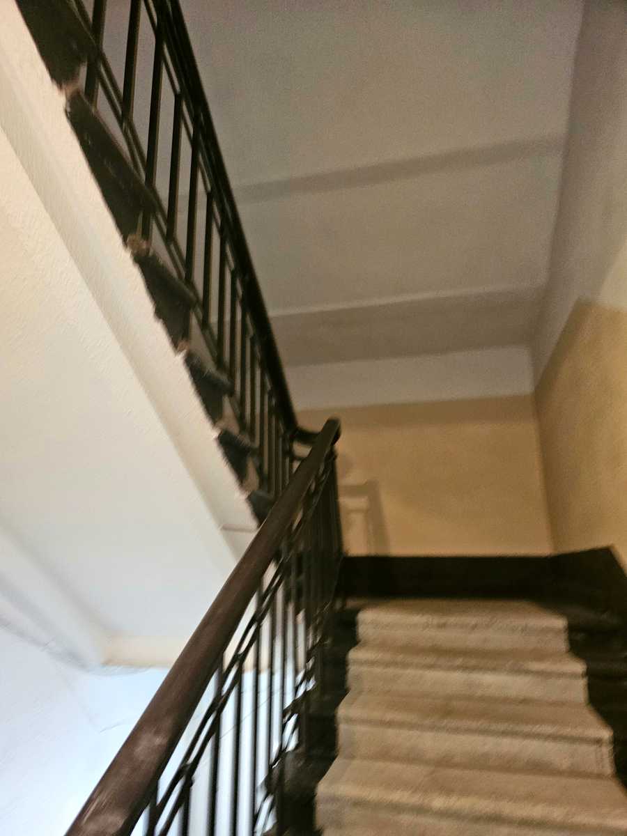 1873606256792505