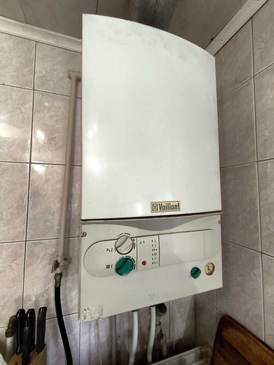 1873608572423536