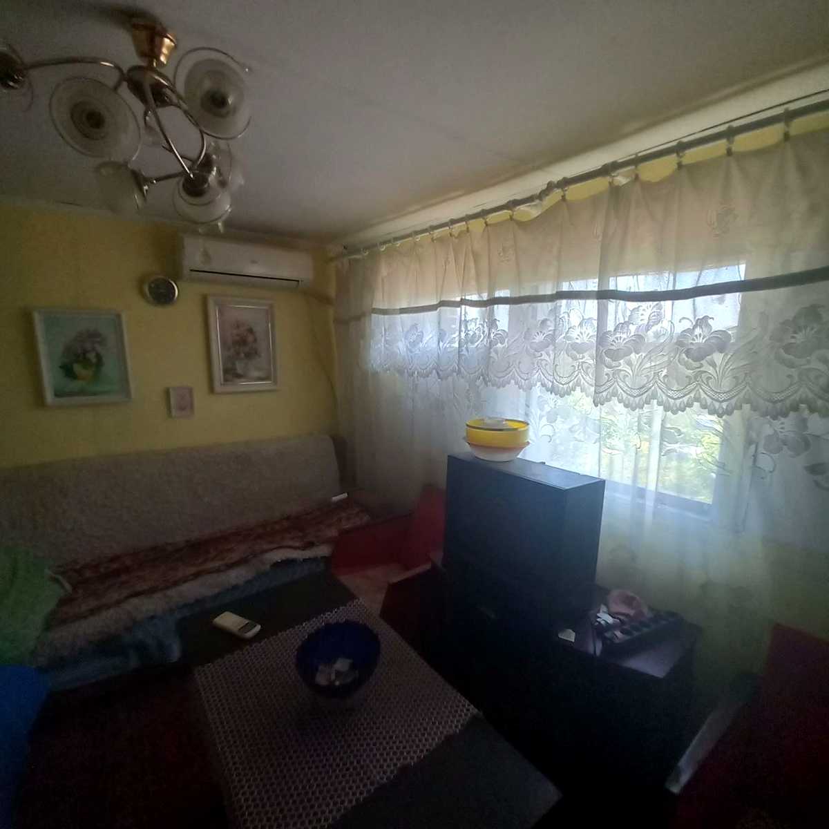1873608827836255