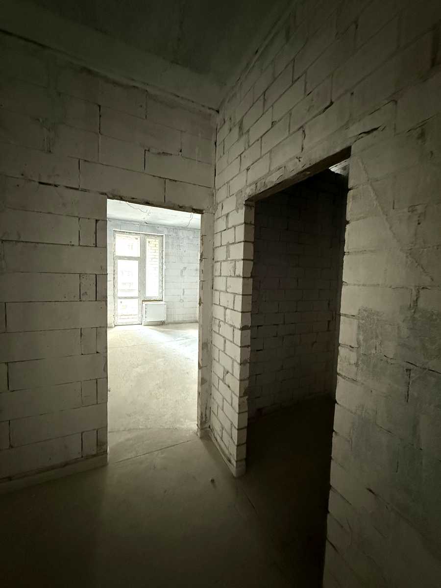 1873673246318512