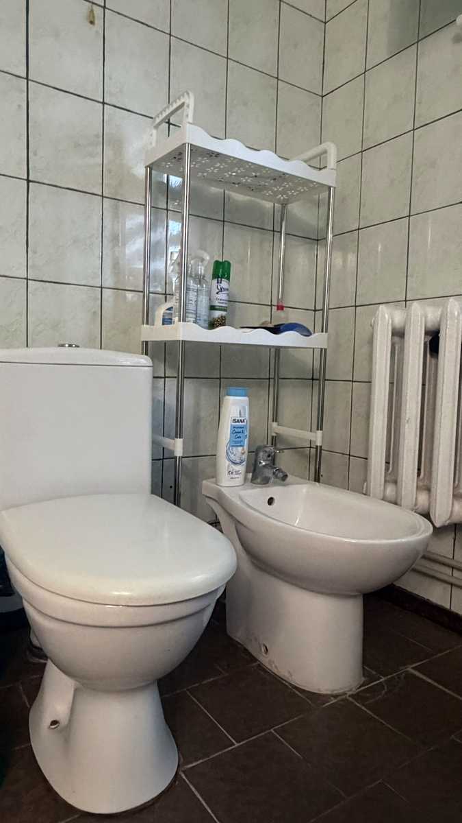 1873673927108537