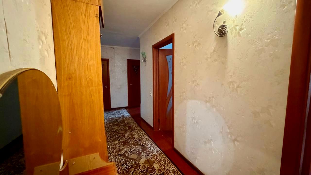 1873675429753908