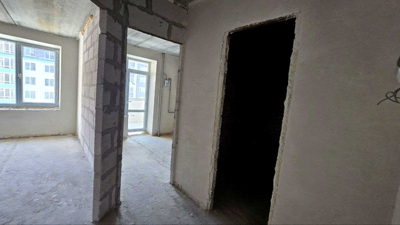 1873693930275970