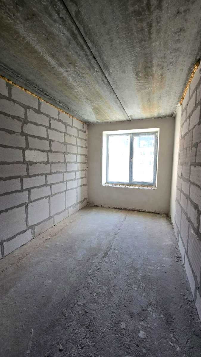 1873694052375468