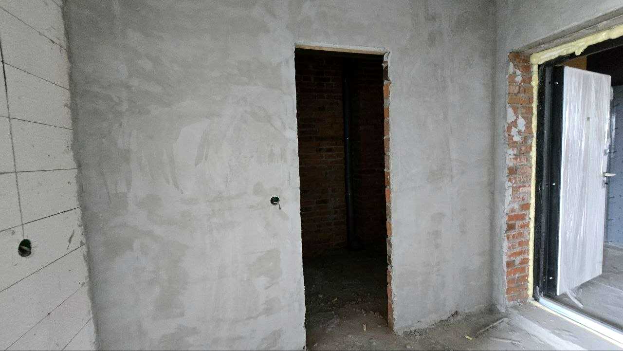 1873694359105896