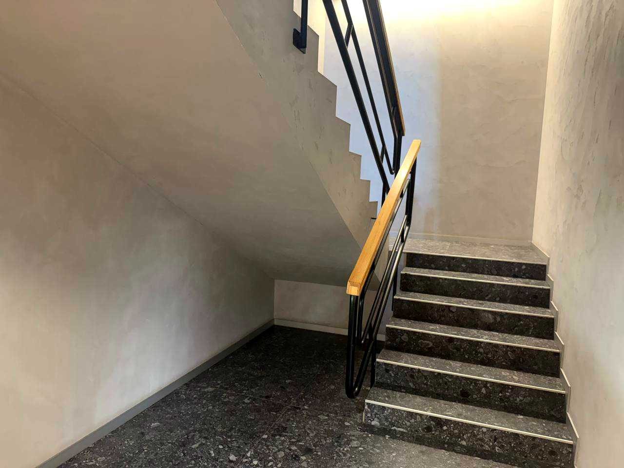 1873706496168172