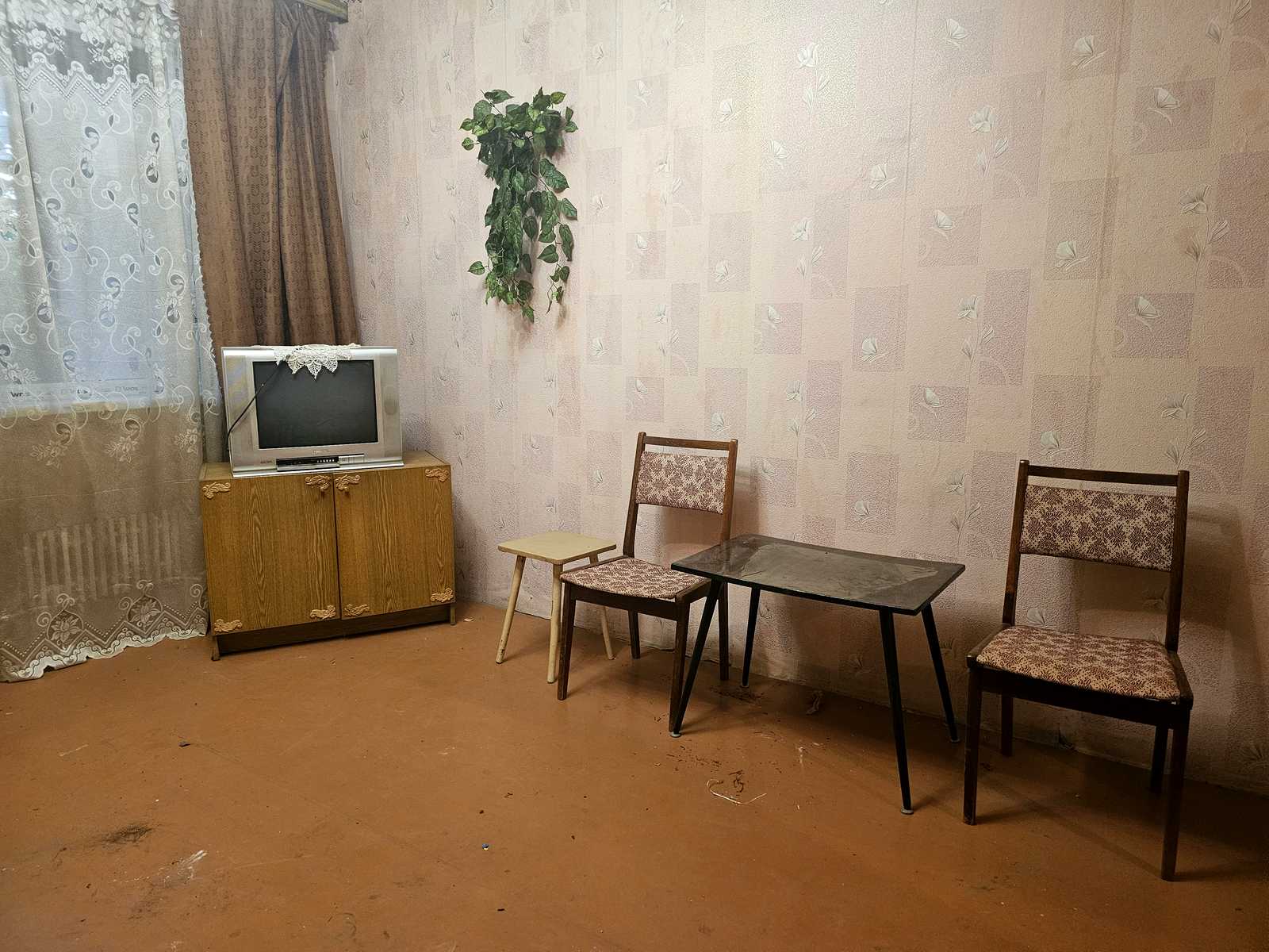 1873715011363312