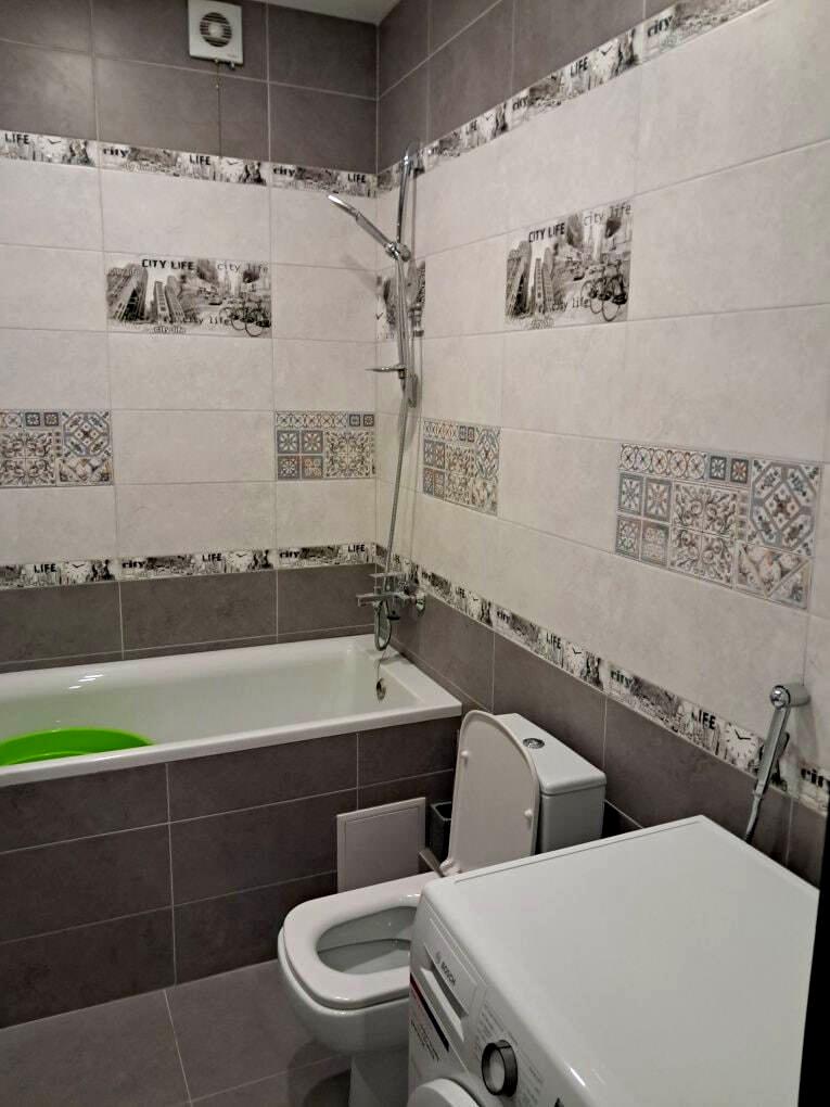 1873744430030613