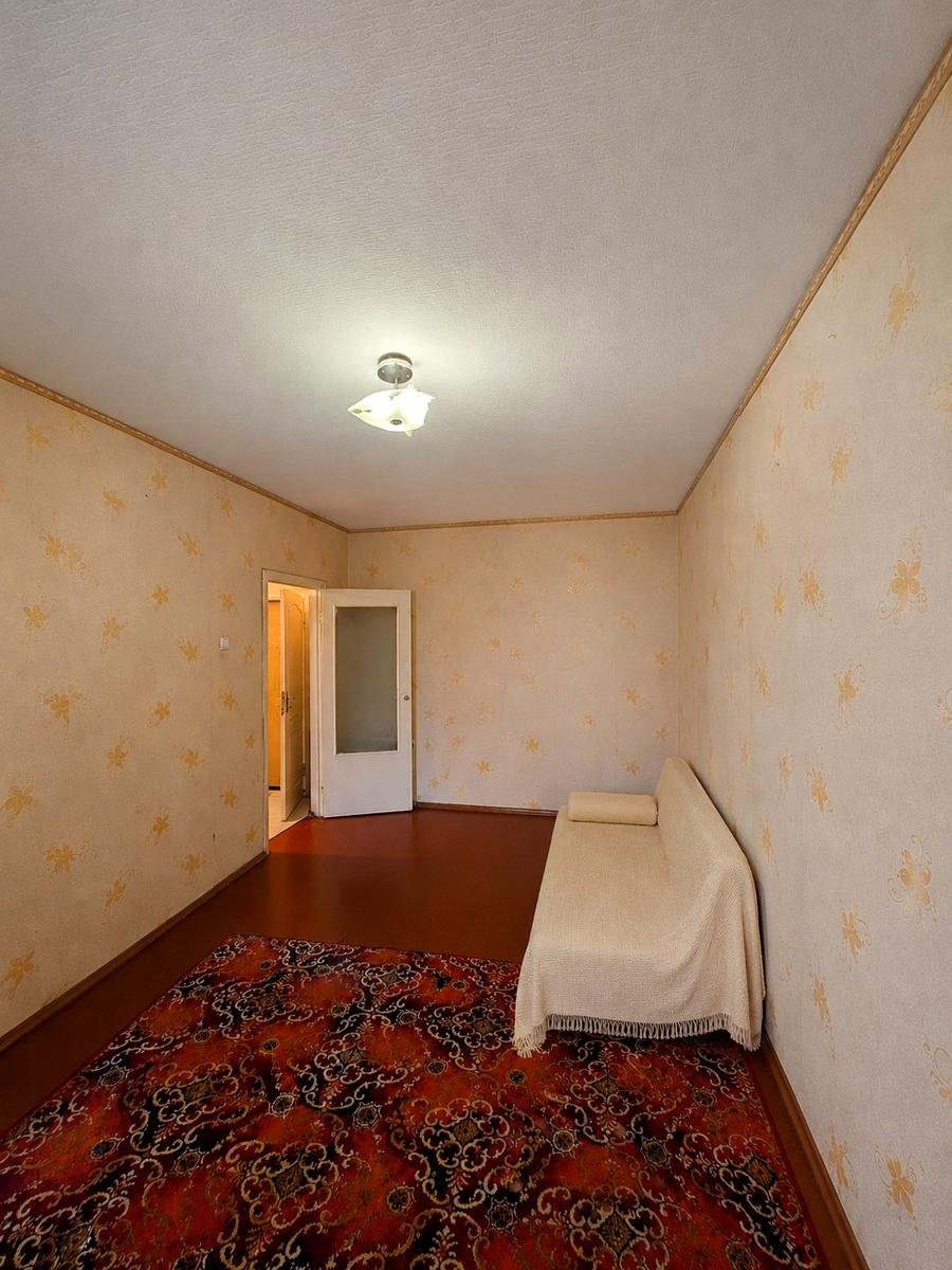 1873748600612615