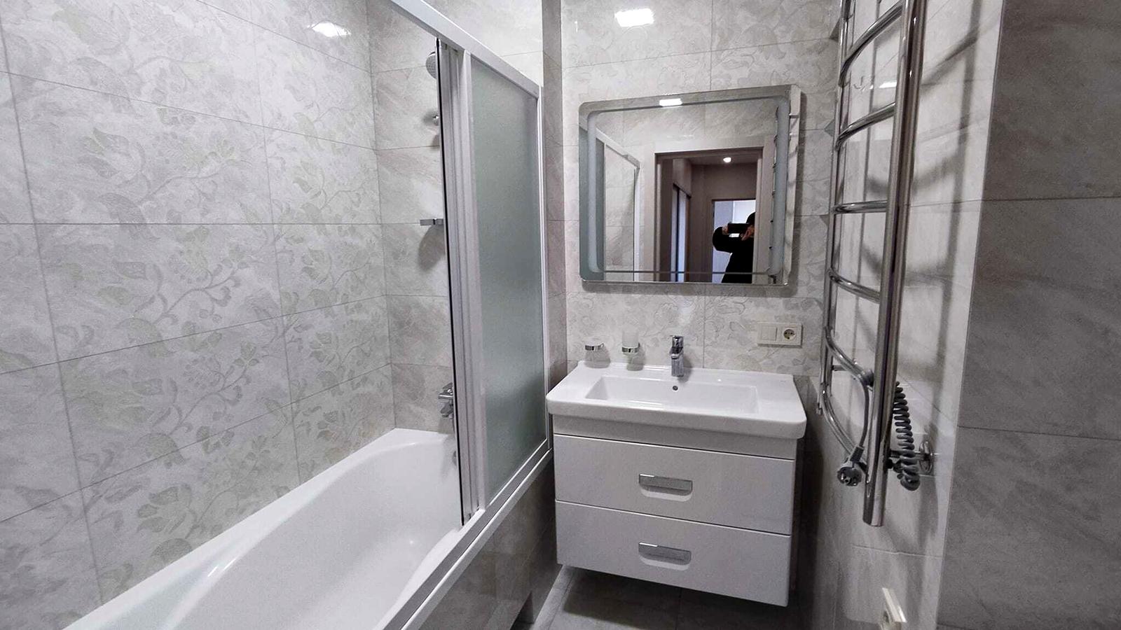 1873748732516057