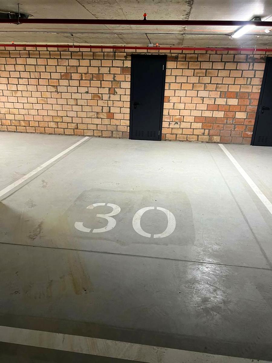 1873751387035886