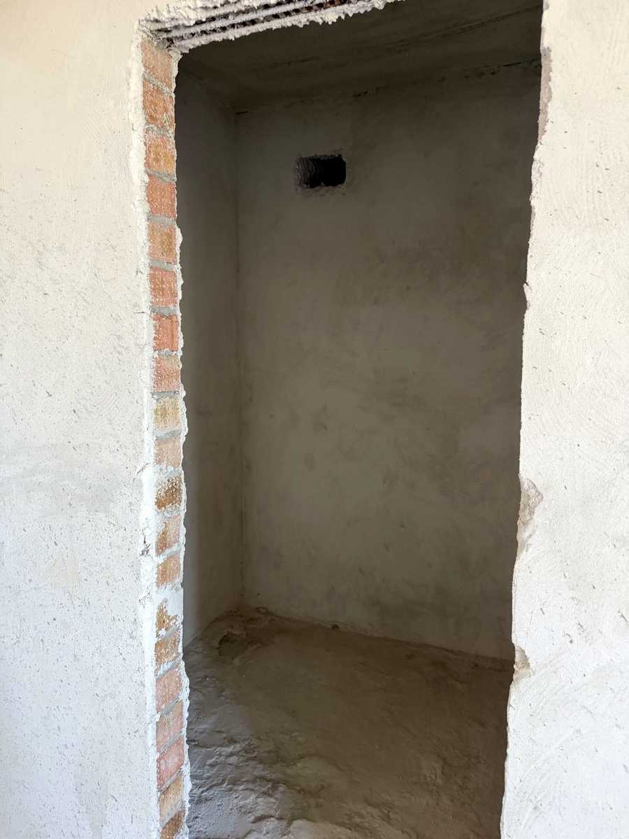 1873757151635684