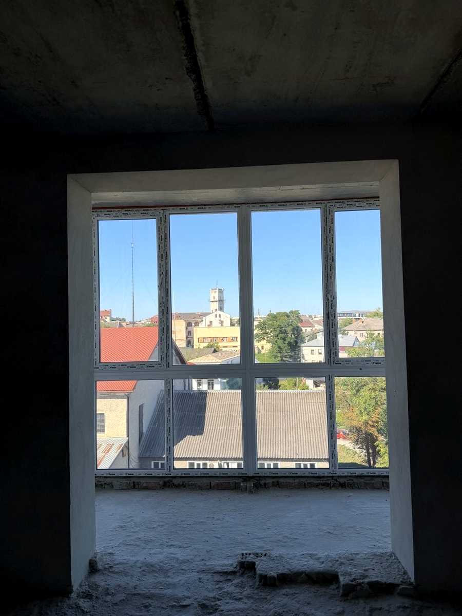 1873757152102262