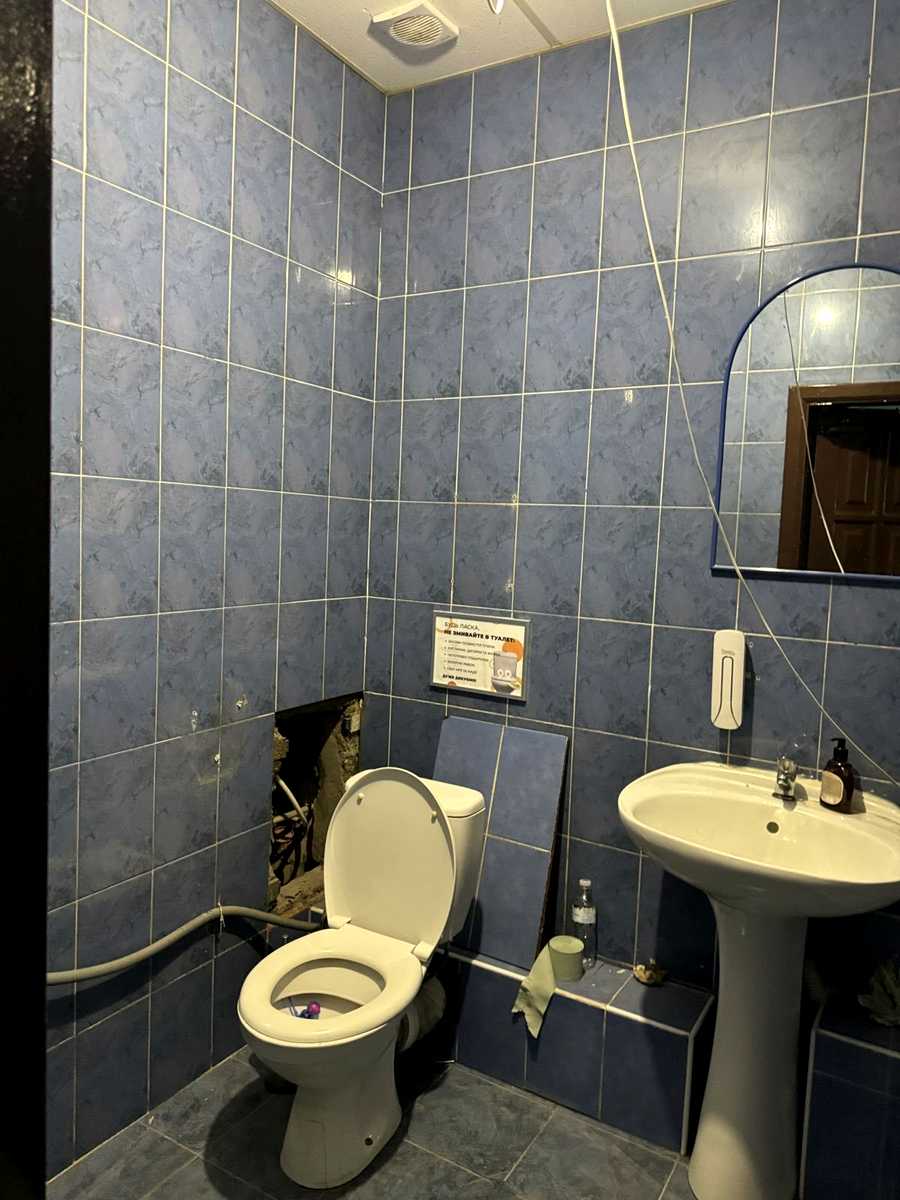 1873757986092798