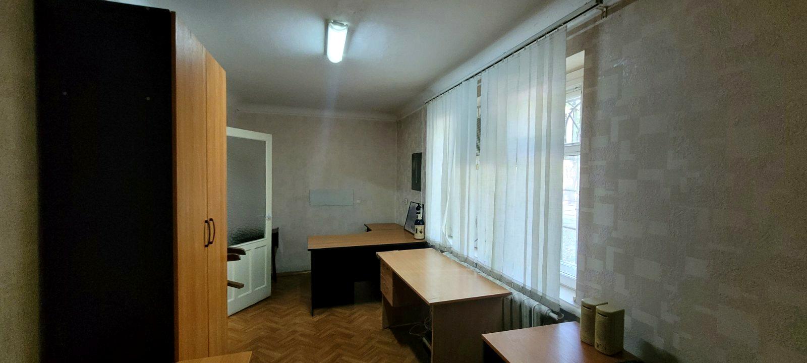 1873758585109410