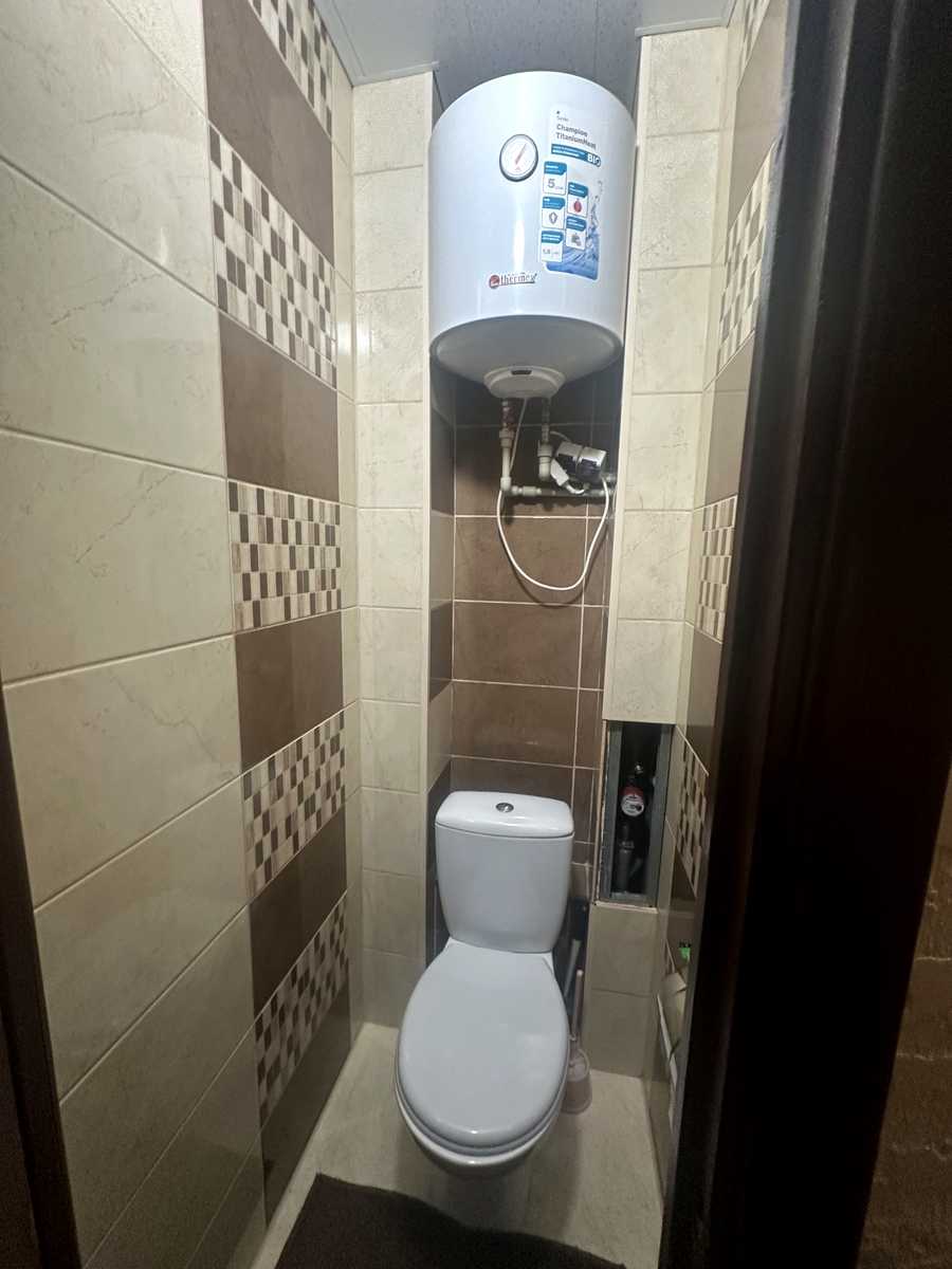 1873759422033552