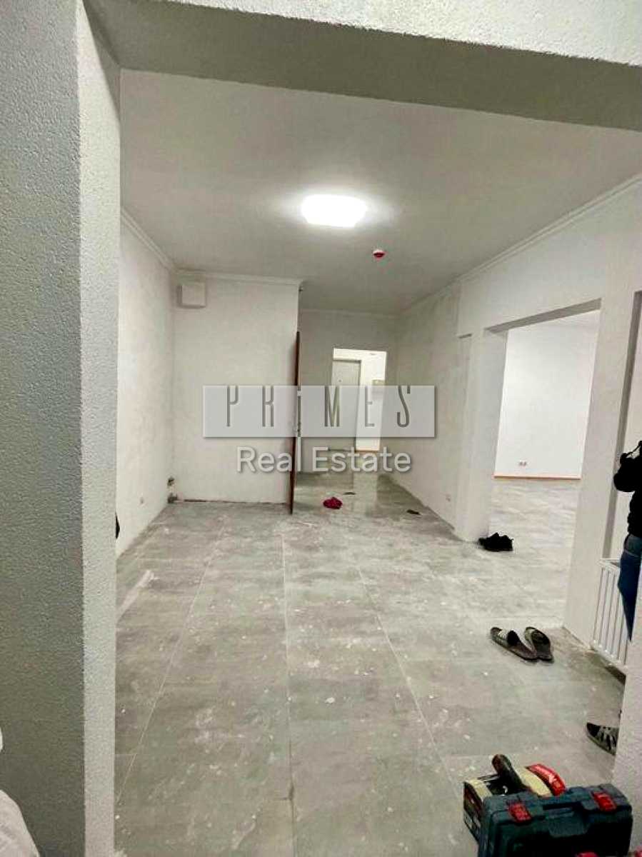 1873761879042406
