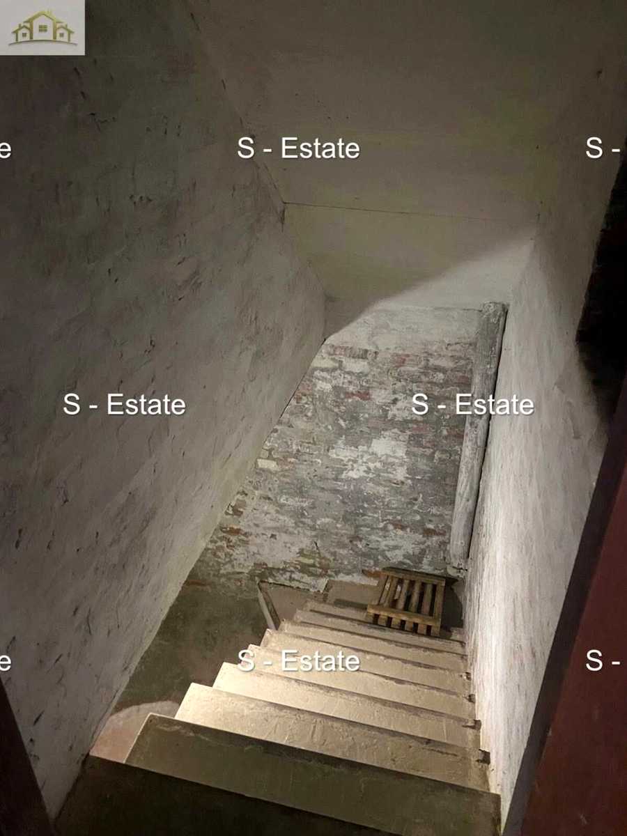 1873762511495262